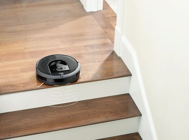 iRobot Roomba i7+