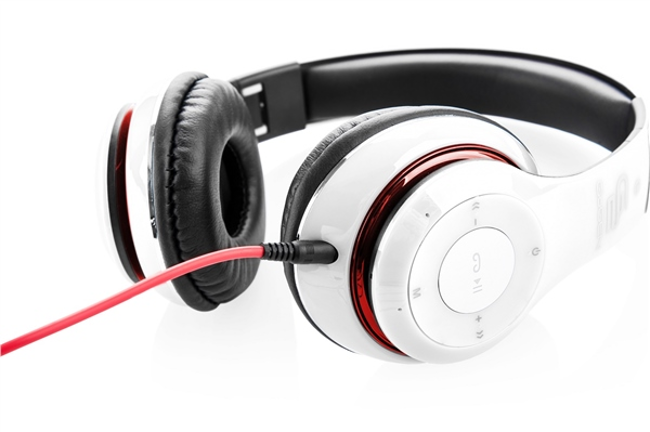 GoGEN HBTM 41WR bílo-červená