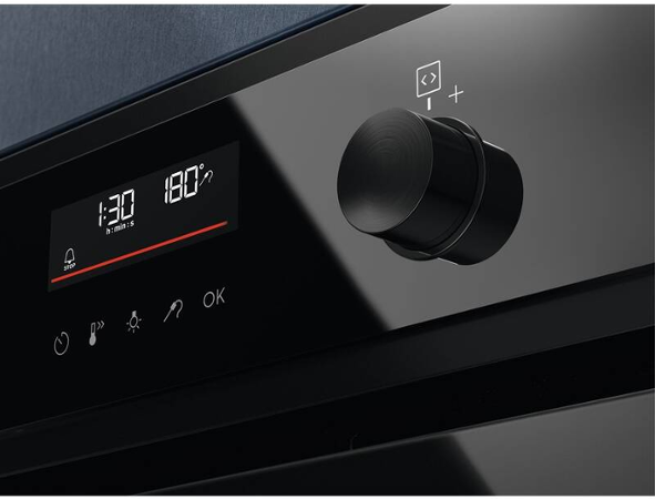 Electrolux EOC6P77H