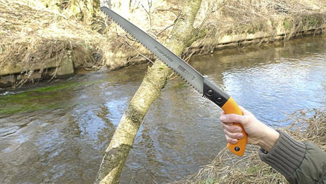 Fiskars Pila zahradní, pevná 123840