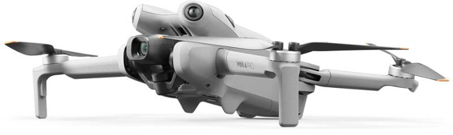 Dron DJI Mini 4 Pro Fly More Combo (DJI RC 2) šedý