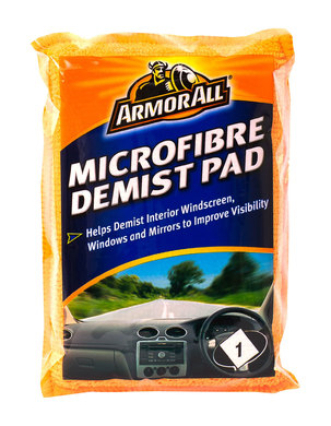 Odmlžovací houba z mikrovlákna