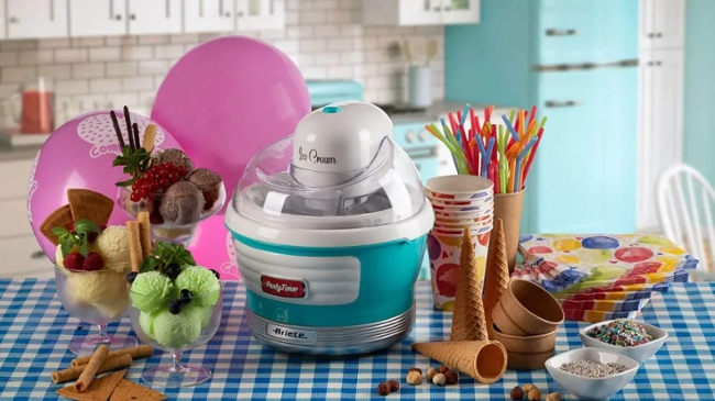 Ariete Party Time Ice Cream Maker 643/01, modrý
