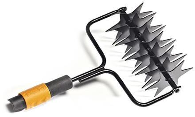 Fiskars Provzdušňovač trávníků Quikfit 136524