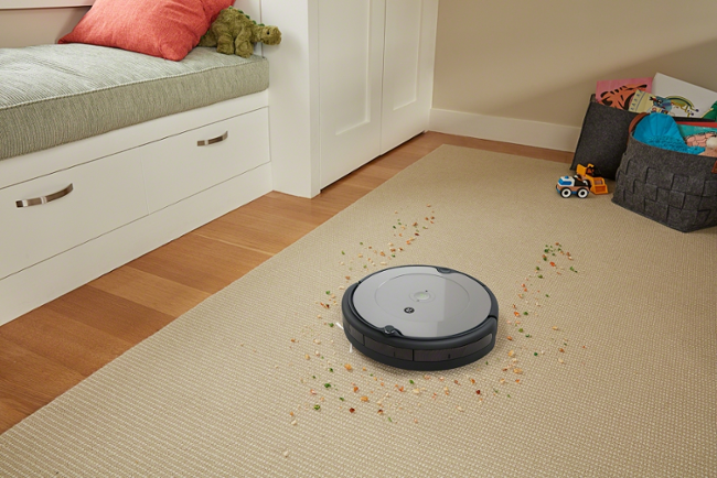 iRobot Roomba 698