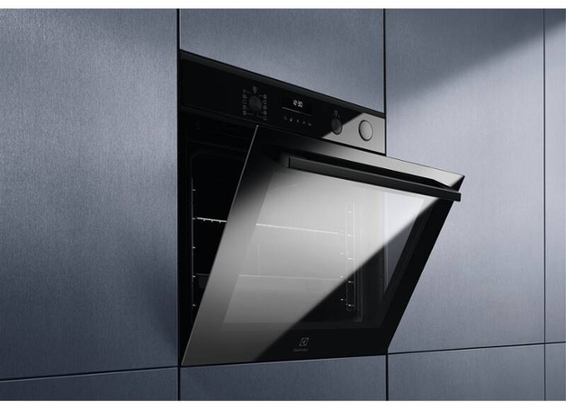 Electrolux EOC6P77H