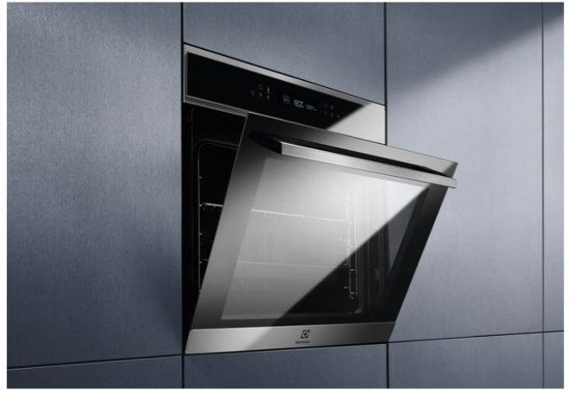 Electrolux EOE7P31X 700 